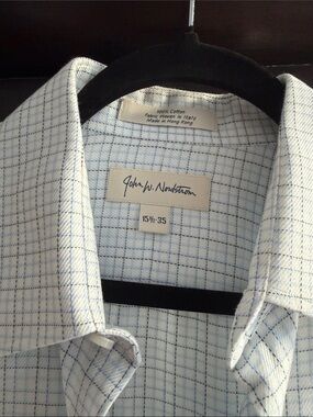 John W Nordstrom  Mens button down shirt